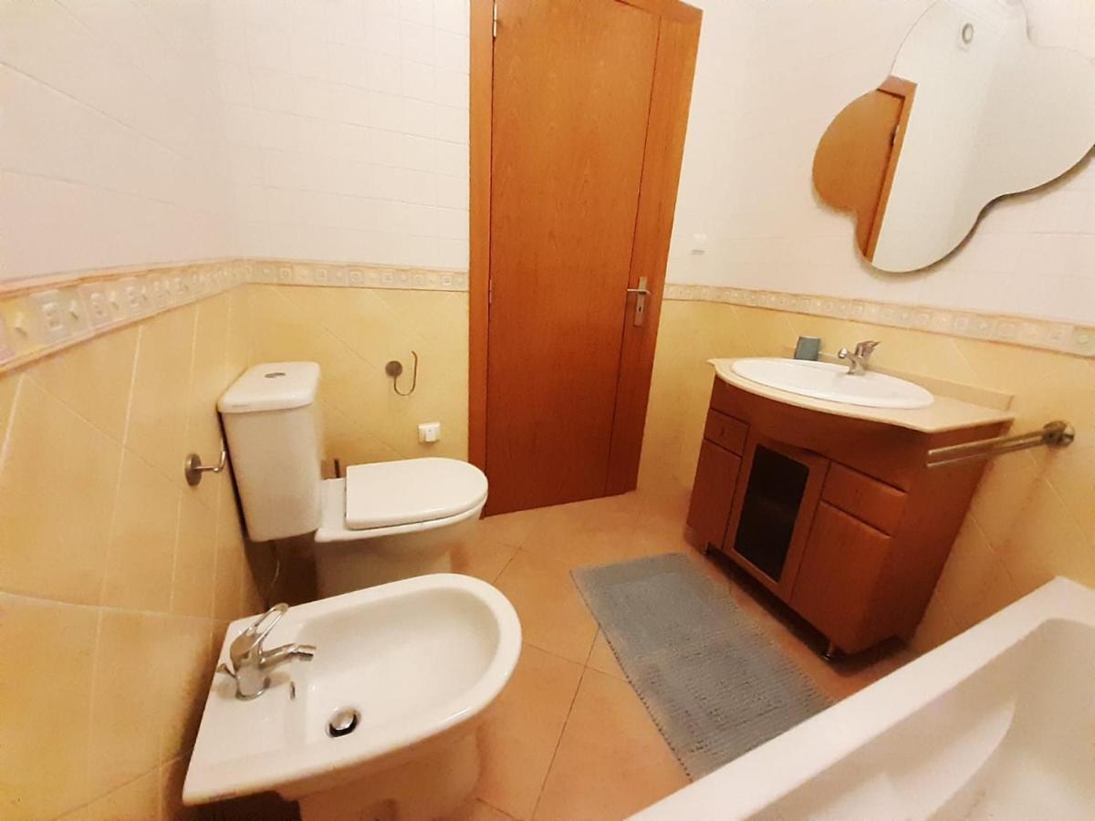 Apartamento Alfarrobeira Mar Quarteira Exterior photo