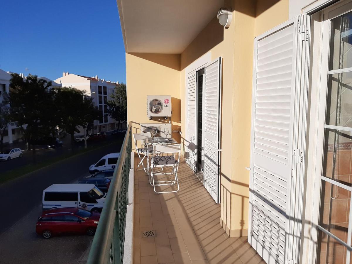 Apartamento Alfarrobeira Mar Quarteira Exterior photo